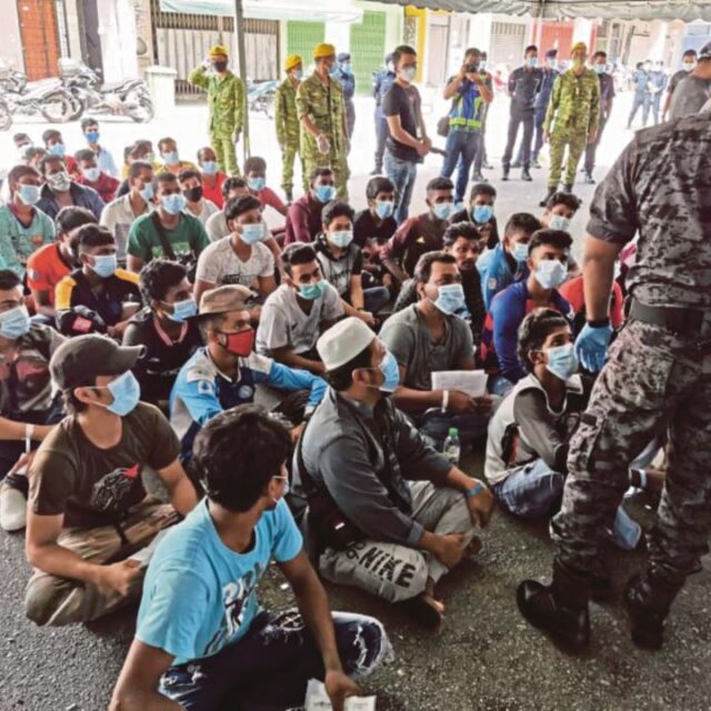 Illegal migrants are under arrest in Malaysia